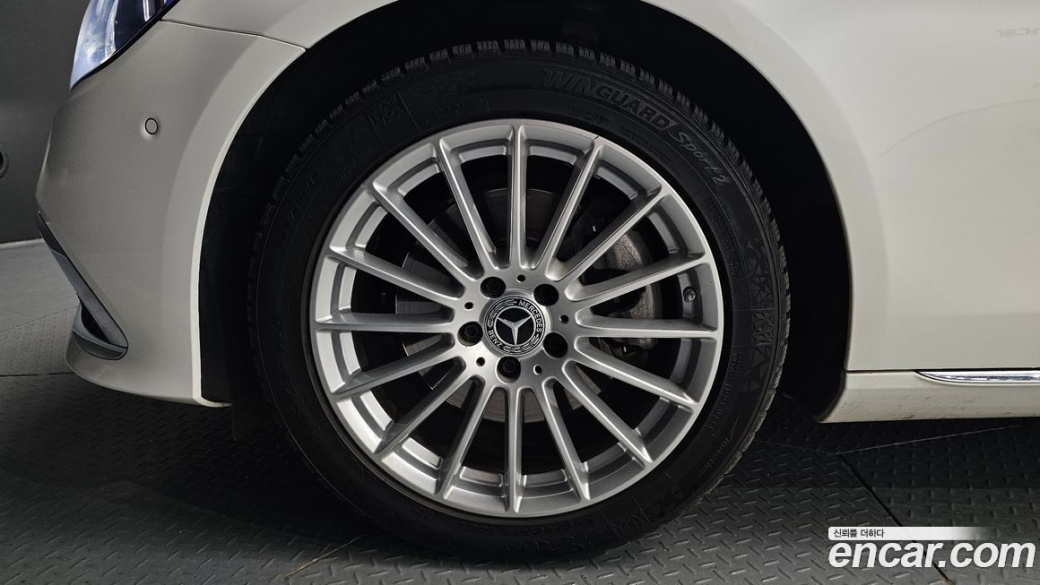 Mercedes-Benz E-Class E250 Exclusive, 2022