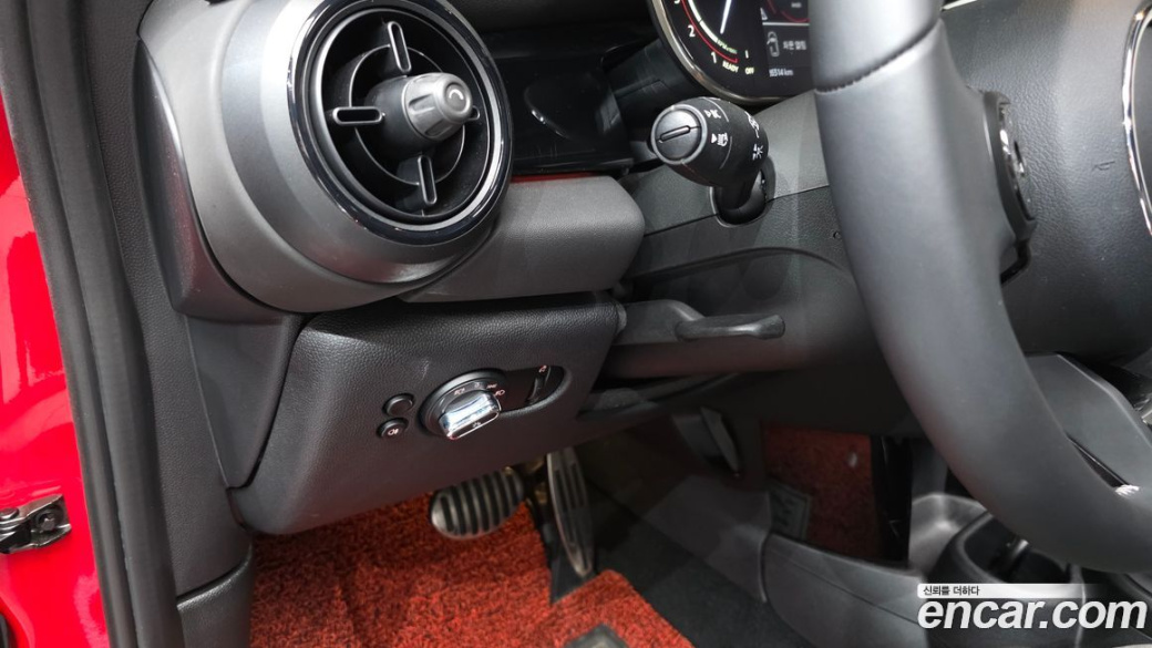 Mini Cooper JCW, 2023