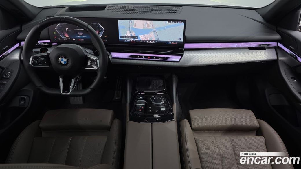 BMW 5-Series 520i M Sport, 2025