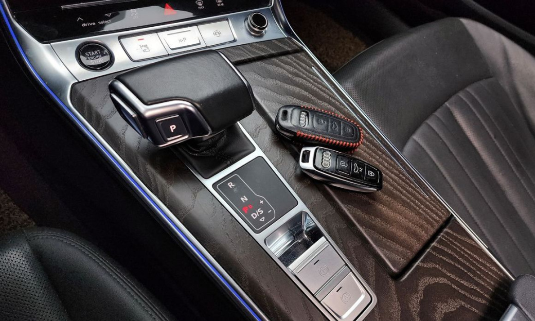 Audi A6 40 TDI Quattro Premium, 2022