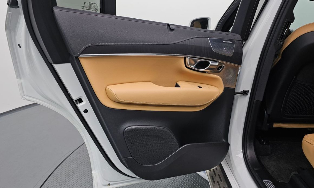 Volvo XC90 B6 Ultimate Bright, 2024