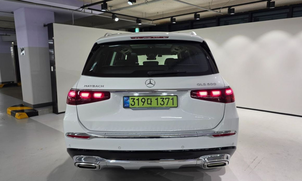 Mercedes-Benz GLS-Class Maybach GLS600 4MATIC, 2026