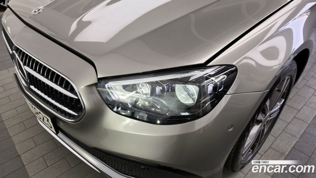 Mercedes-Benz E-Class E350 4MATIC Avantgarde, 2022