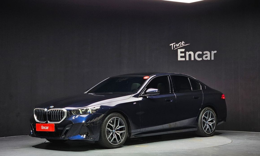 BMW 5-Series 523d M Sport, 2025