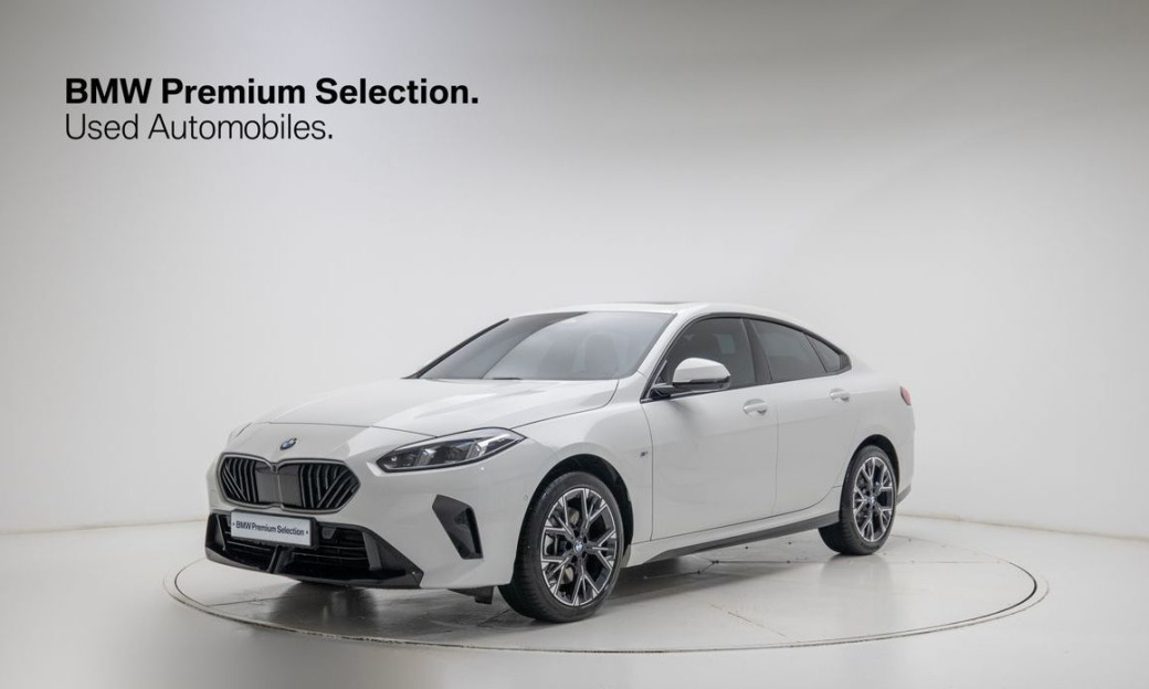 BMW 2-Series 220 M Sport, 2025