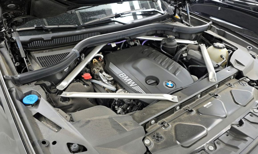 BMW X7 xDrive 40d M Sport 6STR, 2025