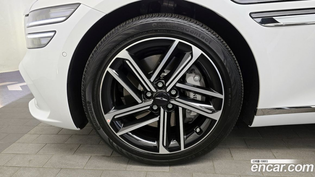 Genesis G80 Gasoline 2.5 Turbo AWD, 2025