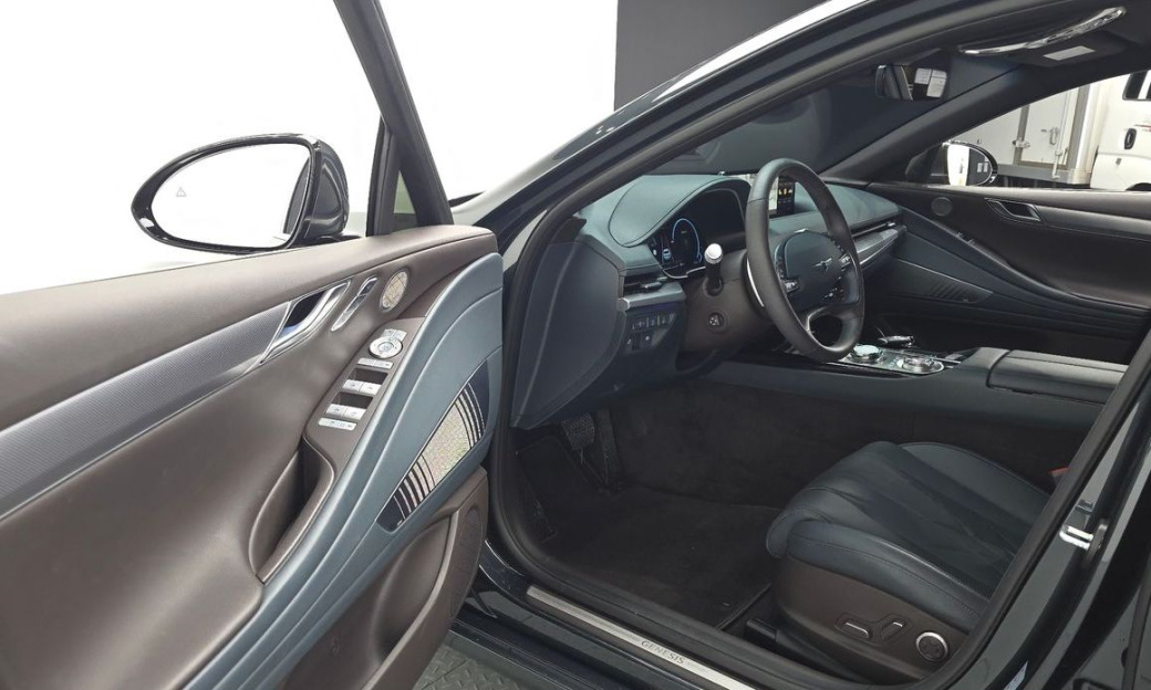 Genesis G80 Gasoline 2.5 Turbo AWD, 2023