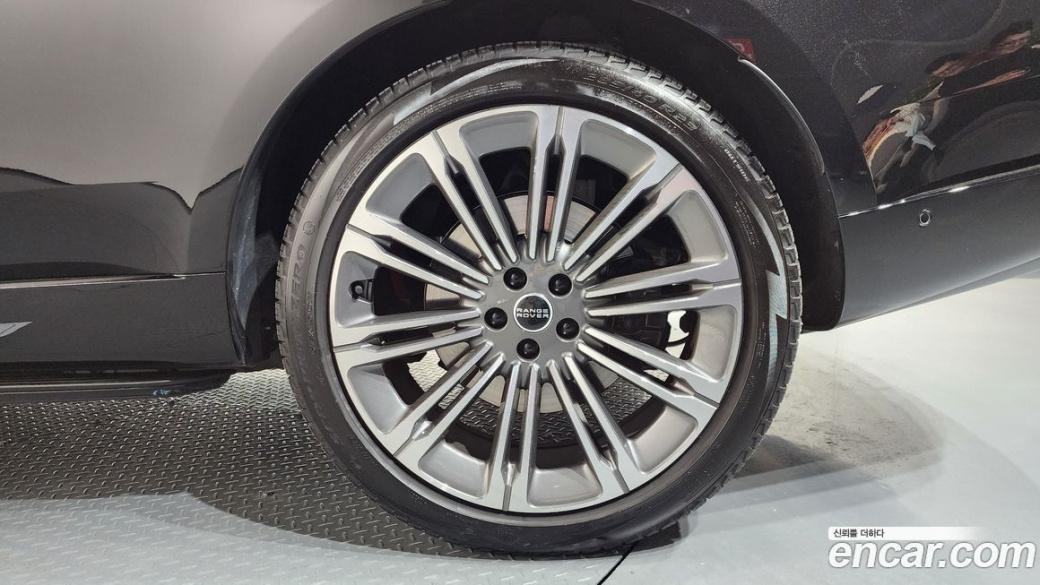 Land Rover Range Rover P530 Autobiography Long Wheel Base, 2024