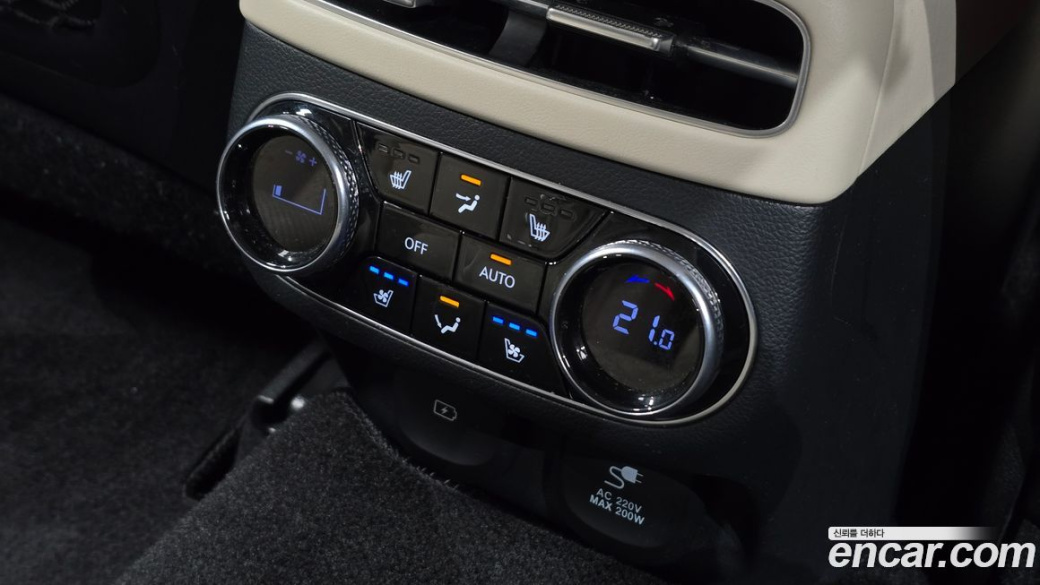 Genesis GV70 2.5T Gasoline AWD, 2023