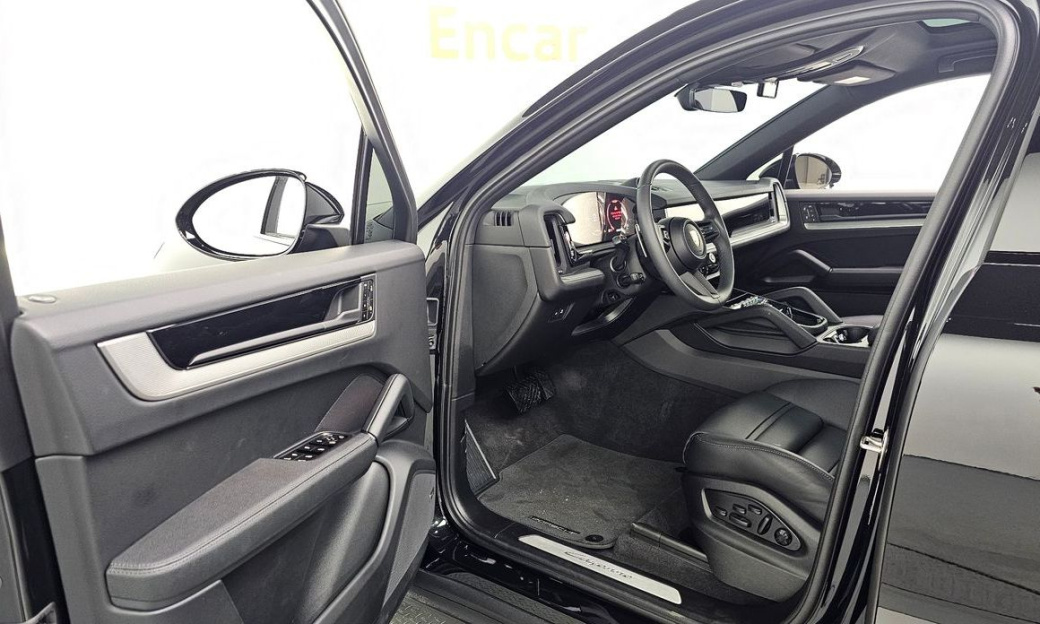 Porsche Cayenne 3.0 Coupe, 2025