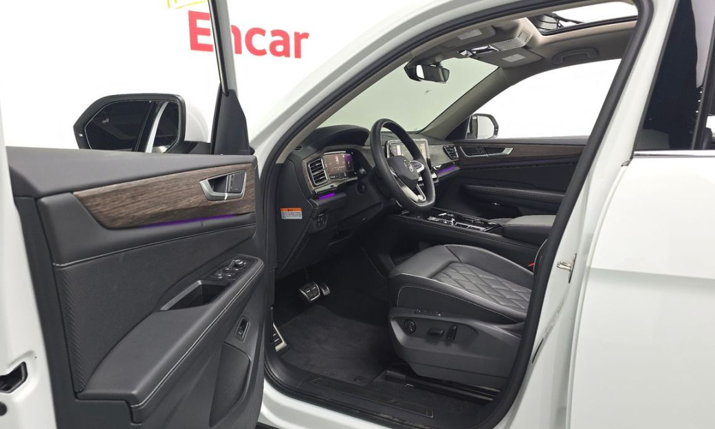 Volkswagen Atlas 2.0 TSI R-LINE 6-Seater, 2025