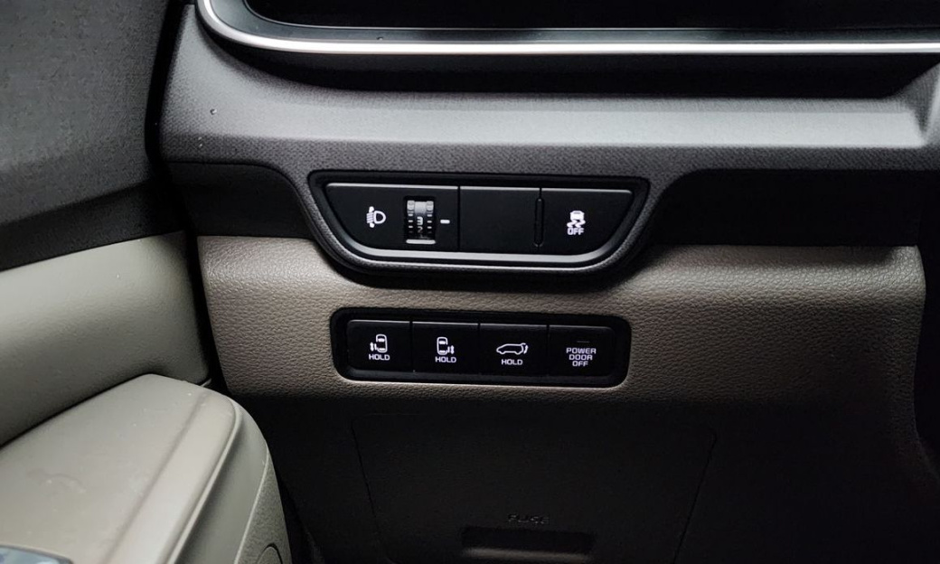 Kia Carnival 7-Seater Noblesse, 2025