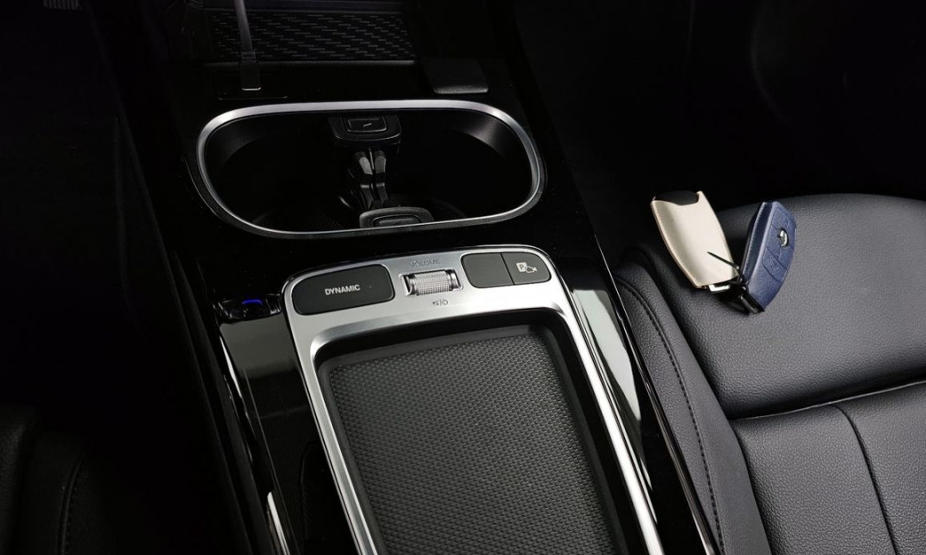 Mercedes-Benz A-Class A220 Sedan, 2024