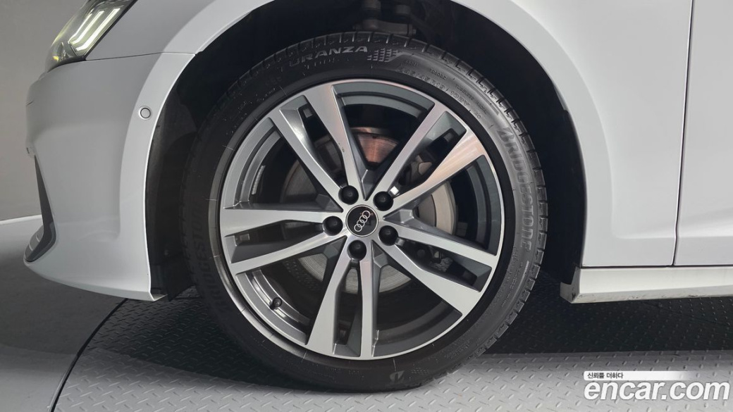 Audi A6 45 TFSI Premium, 2023