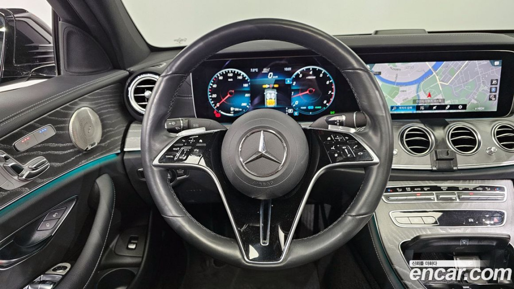 Mercedes-Benz E-Class E350 4MATIC Avantgarde, 2022