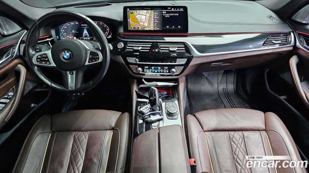 BMW 5-Series M550i xDrive, 2022