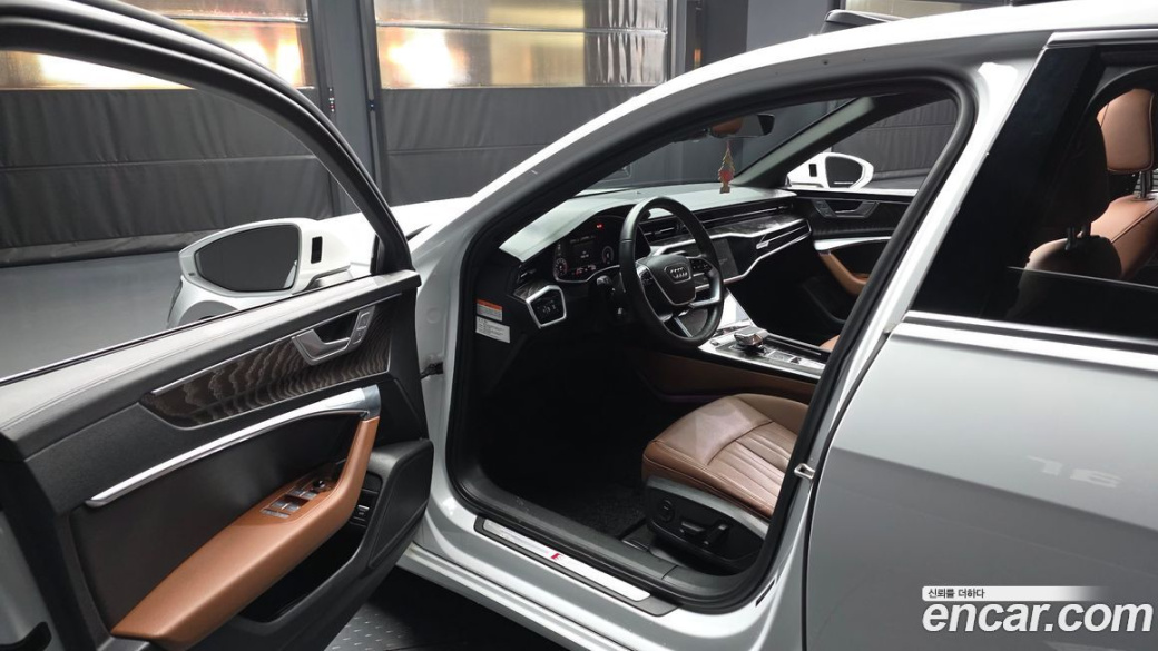 Audi A6 45 TFSI Premium, 2023