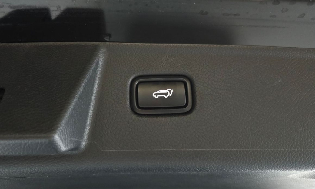 Kia Mohave Diesel 3.0 4WD 6-Seater, 2023