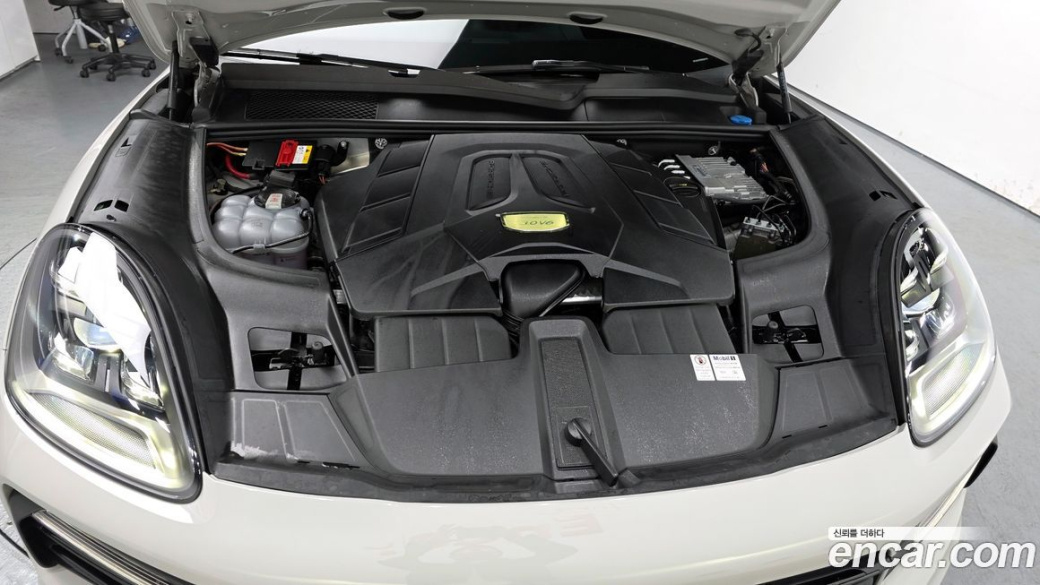 Porsche Cayenne 3.0 Coupe, 2022
