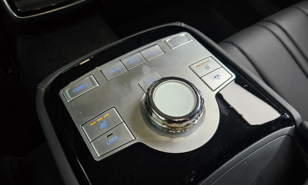 Genesis G80 Gasoline 2.5 Turbo AWD, 2025