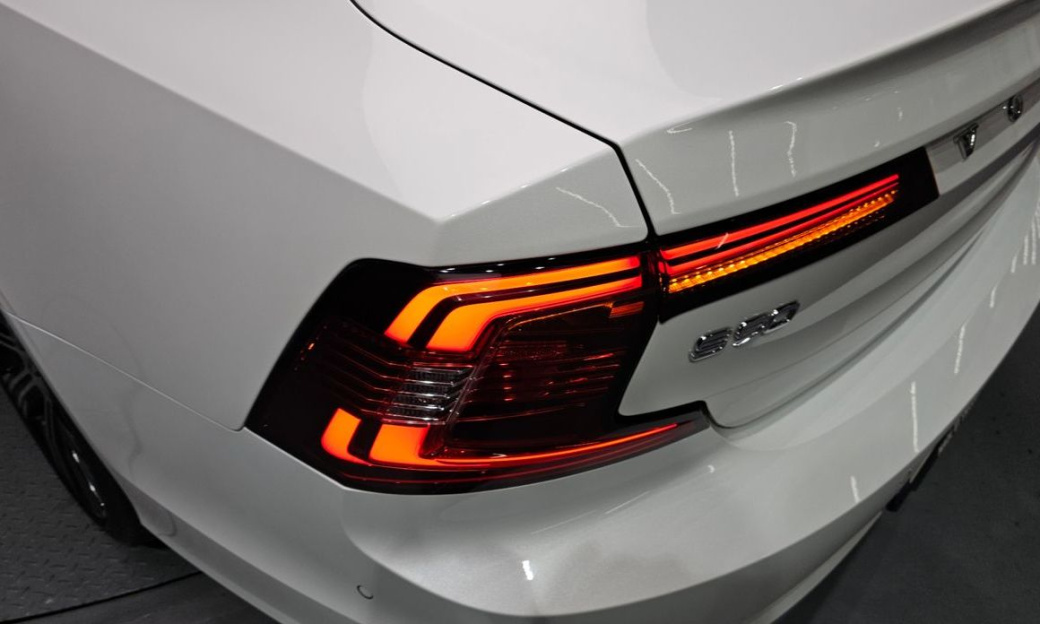 Volvo S90 B6 AWD Inscription, 2022
