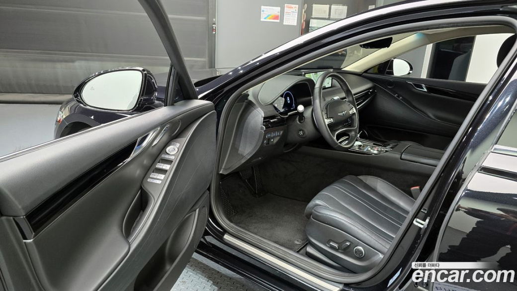 Genesis G80 Gasoline 2.5 Turbo AWD, 2023