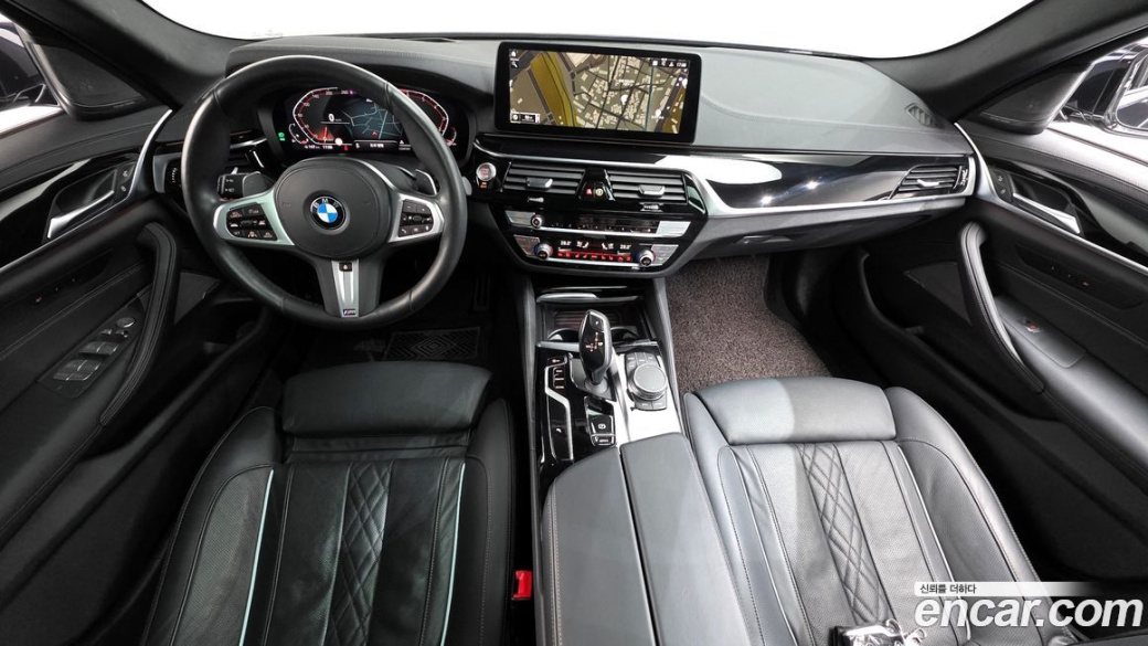 BMW 5-Series 530i M Sport Package, 2022
