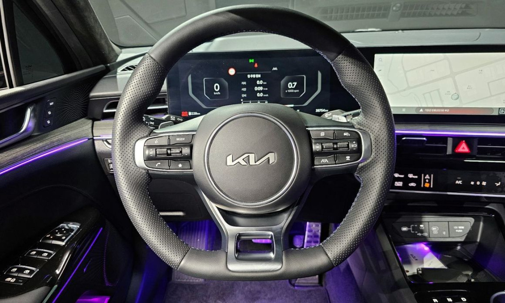 Kia K5 1.6 Turbo, 2024