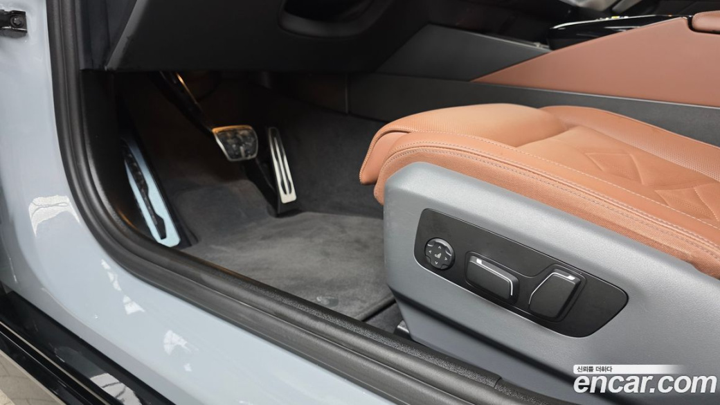 BMW 5-Series 530i xDrive M Sport, 2024