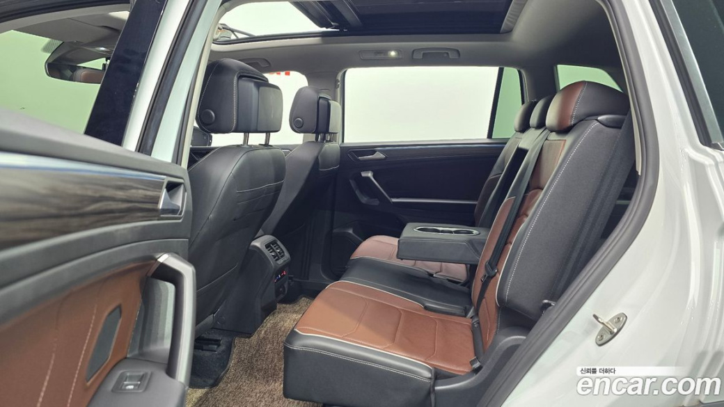 Volkswagen Tiguan 2.0 TSI Prestige, 2023