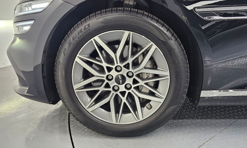 Genesis G80 Gasoline 2.5 Turbo 2WD, 2026
