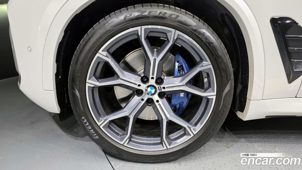 BMW X5 xDrive 40i M Sport, 2024