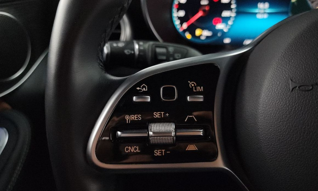 Mercedes-Benz GLC-Class GLC300 4MATIC, 2022