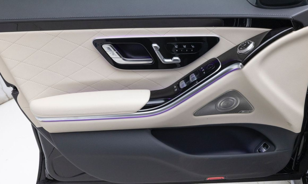 Mercedes-Benz S-Class S500 4MATIC, 2026