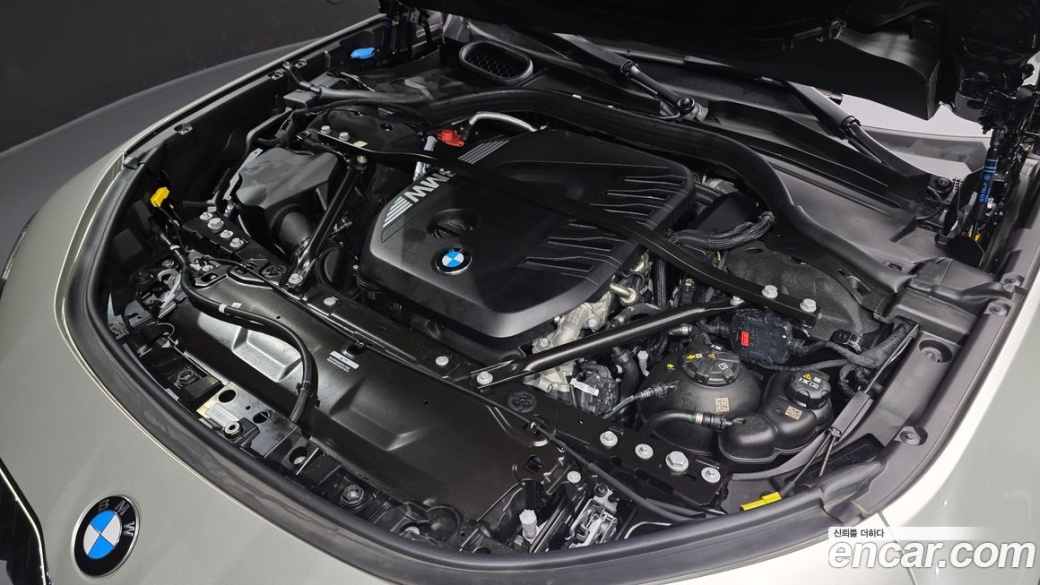 BMW 7-Series 740d xDrive M Sport, 2025