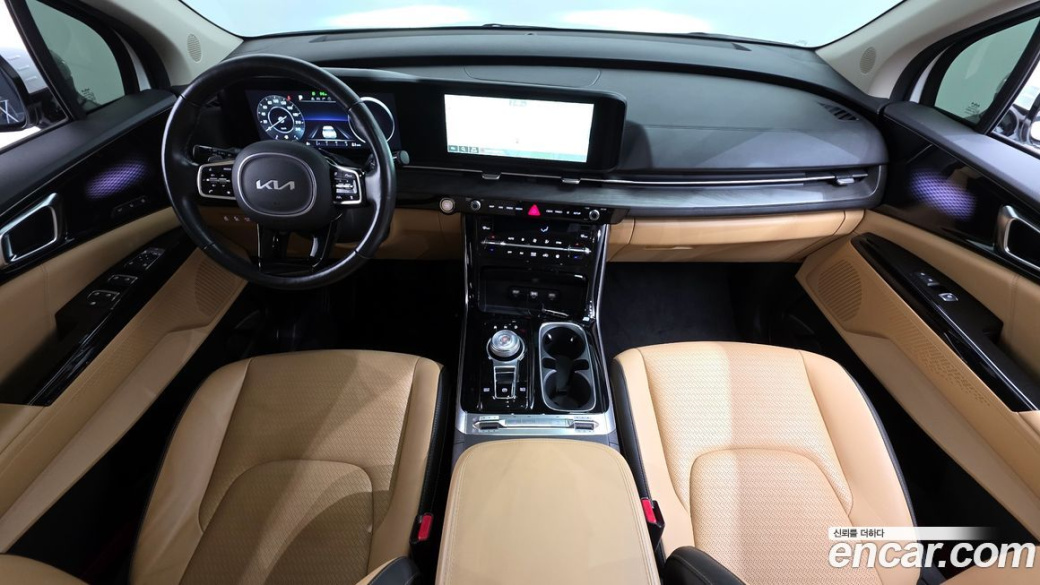 Kia Carnival 7-Seater Signature, 2023