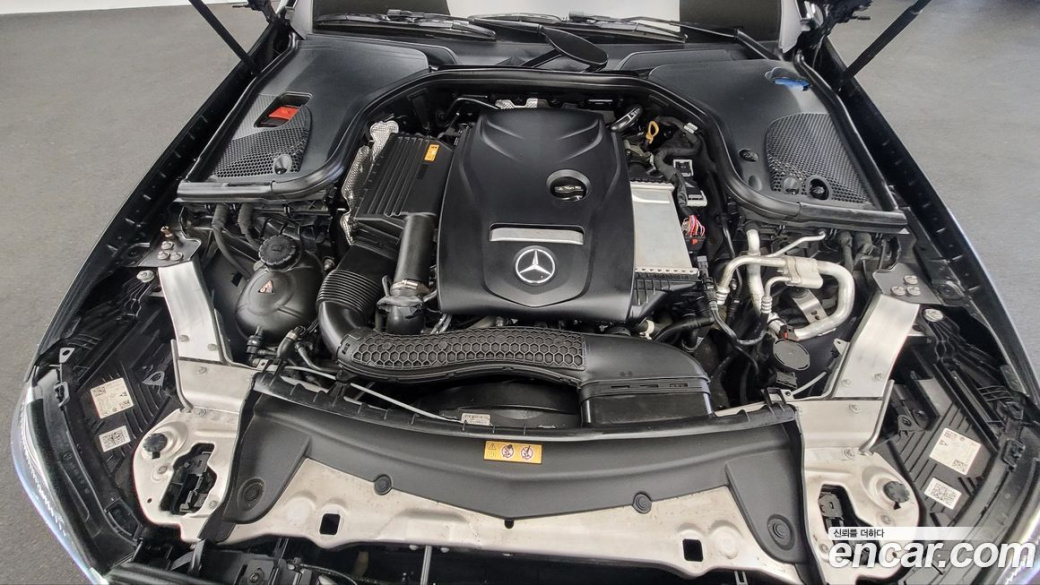 Mercedes-Benz E-Class E250 Avantgarde, 2022