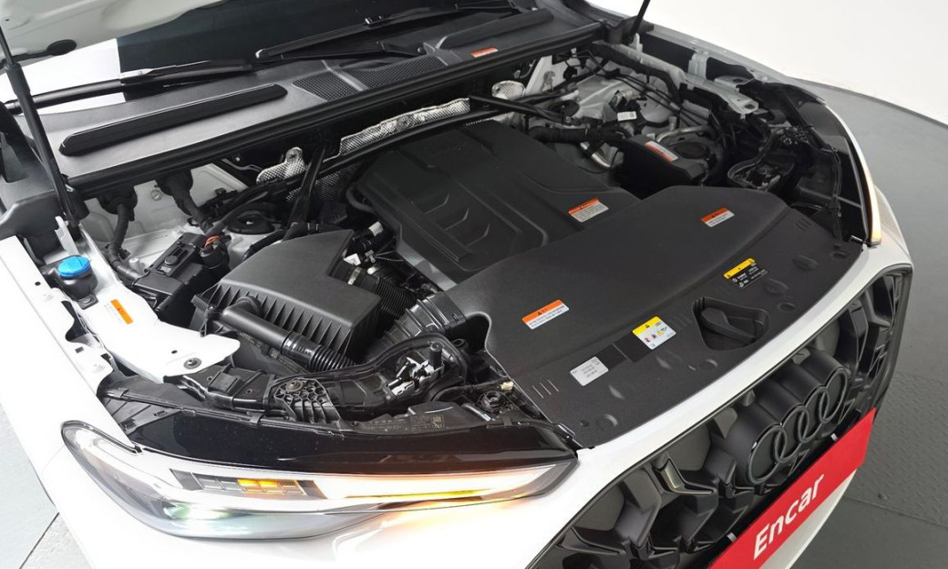 Audi Q5 45 TFSI Quattro S Line Black Ediiton, 2025