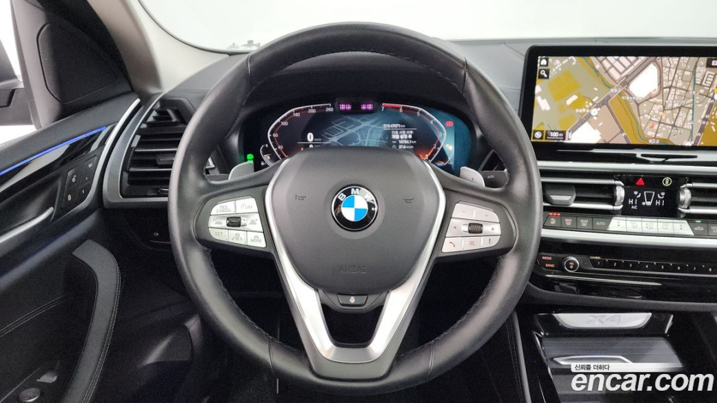 BMW X4 xDrive20i xLine, 2022