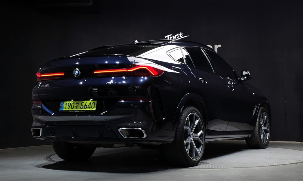 BMW X6 xDrive30d M Sport, 2024