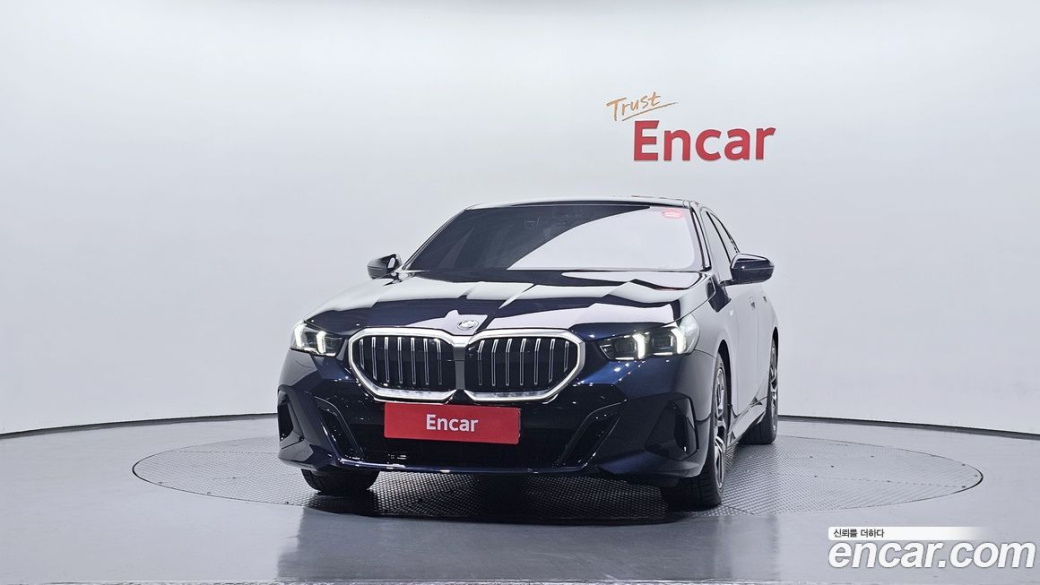 BMW 5-Series 520i M Sport, 2024