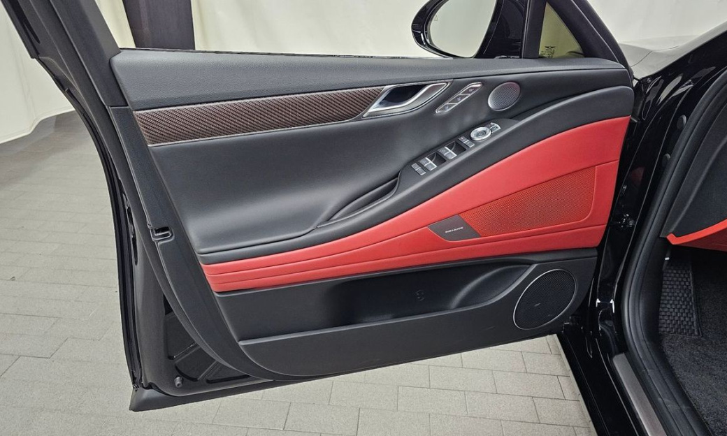 Genesis G80 Gasoline 2.5 Turbo 2WD, 2025