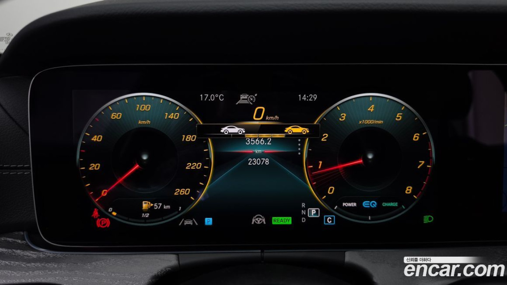 Mercedes-Benz E-Class E350 4MATIC AMG Line, 2023