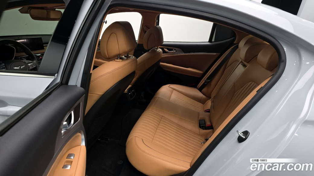 Genesis G70 Gasoline 2.0T 2WD, 2021