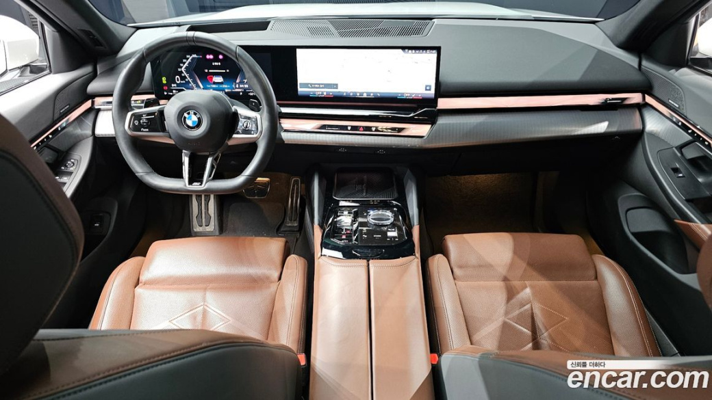 BMW 5-Series 530i xDrive M Sport, 2024