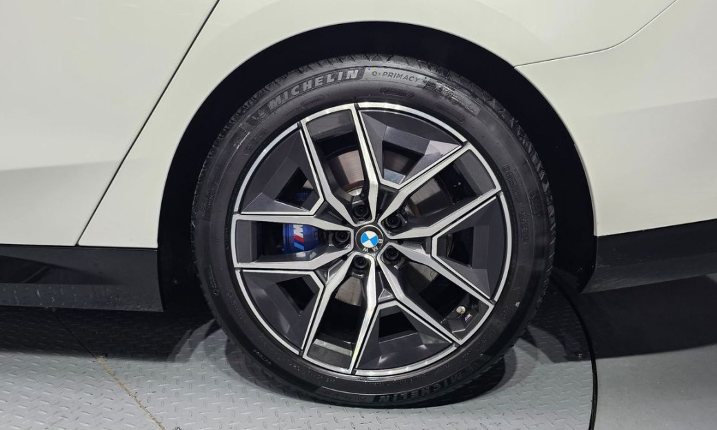 BMW 5-Series 520i M Sport, 2024