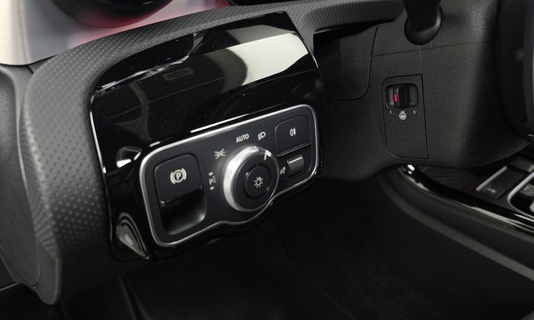 Mercedes-Benz CLA-Class CLA250 4MATIC, 2024