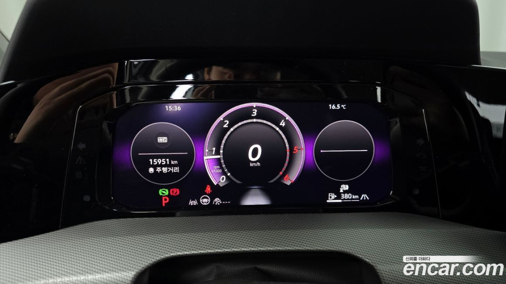 Volkswagen Golf 2.0 TDI Prestige, 2025