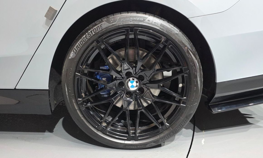 BMW 5-Series 530i xDrive M Sport, 2024